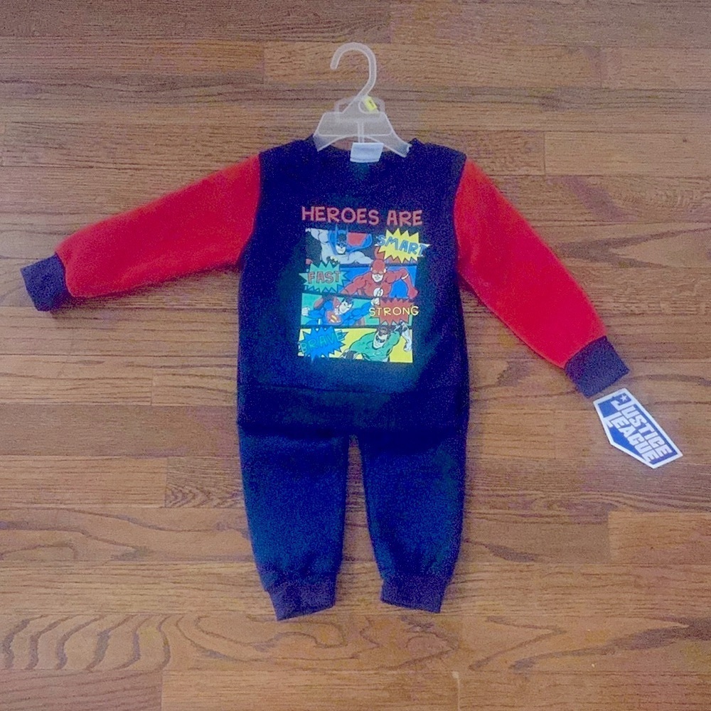 Justice league kids crew sweater and jogger set size 24 month